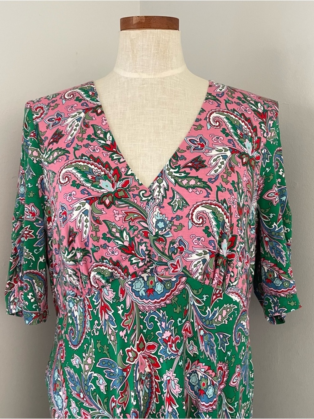 Garden Party Boden Pink and Green paisley print midi dress size 14 worn once - Picture 2 of 7